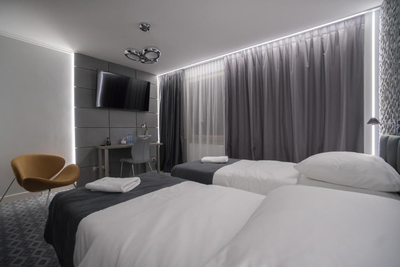 Hotel Gordon Warsaw Ngoại thất bức ảnh